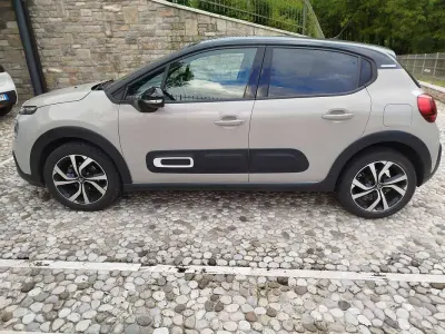 Usata Citroën C3 Shine 102 CV (75 kW) 2022 Utilitaria