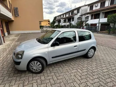 Käytetty Renault Clio II