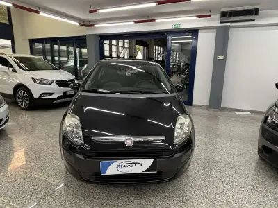 Usata Fiat Punto Evo Dynamic 90 CV (66 kW) 2010 Nero Utilitaria