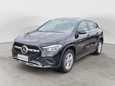 Nero Usata 2023 Mercedes GLA180 SUV | 31.200 € (Ottimo prezzo)