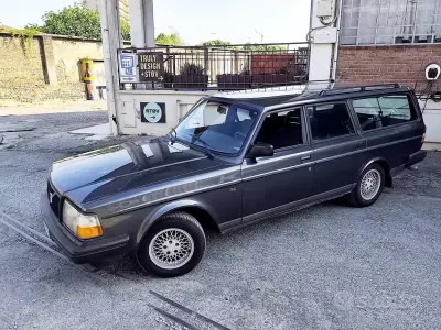 Usata Volvo Polar 1991 Grigio Station wagon