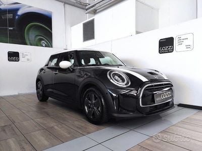 Nero Usata 2022 Mini Cooper Classic Utilitaria | 24.300 € (Buon prezzo)