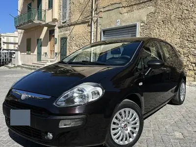 Usata Fiat Punto Evo 75 CV (55 kW) 2010 Nero Utilitaria