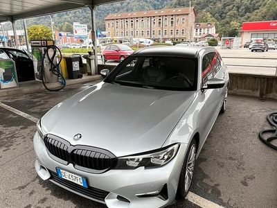 Usata BMW 320 Comfort Edition 190 CV (139 kW) 2021 Grigio Berlina