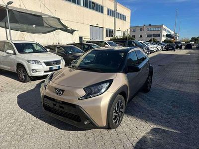 Beige Nuova 2025 Toyota Aygo X Trend SUV | 16.790 € (Buon prezzo)