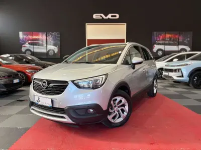 Usata Opel Crossland X Innovation 102 CV (75 kW) 2019 Grigio SUV
