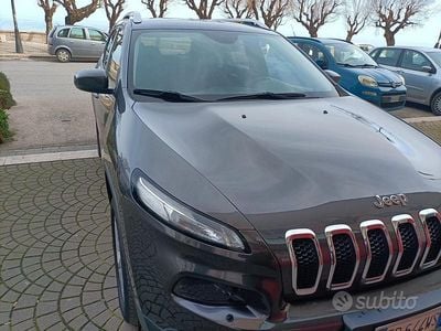 Occasion Jeep Cherokee Limited 200 ch (147 kW) 2016 Noir SUV