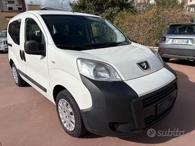 Usata Peugeot Bipper 75 CV (55 kW) 2012 Bianco Monovolume