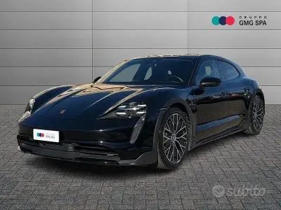 Usata Porsche Taycan Cross Turismo 139 kW (190 CV) 2023 Nero Station wagon