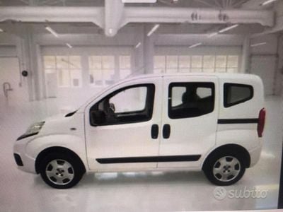 Usata Fiat Qubo Trekking 80 CV (58 kW) 2017 Bianco Monovolume