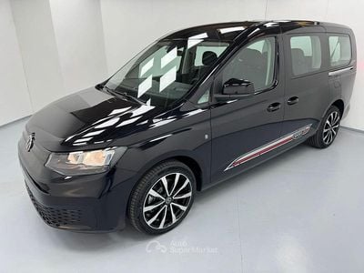 Nero Nuova 2025 VW Caddy Maxi Edition Monovolume | 39.900 € (Molto cara)