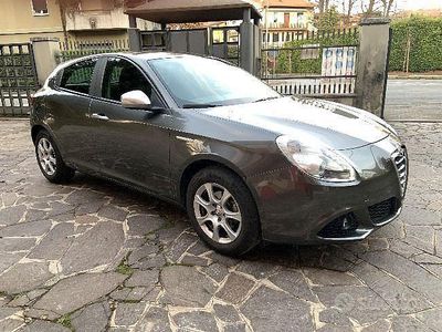 Usata Alfa Romeo Giulietta 105 CV (77 kW) 2013 Grigio Berlina