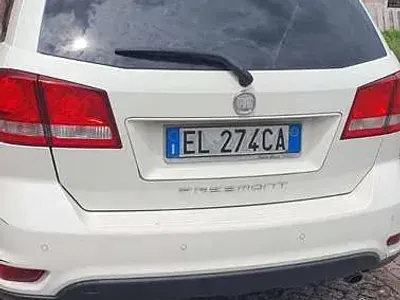 Usata Fiat Freemont 140 CV (102 kW) 2011 SUV
