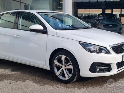 Usata Peugeot 308 Business-Line 102 CV (75 kW) 2019 Bianco Berlina