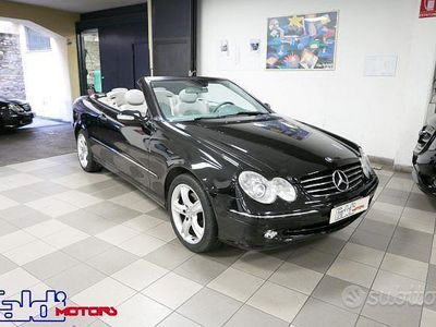 Usata Mercedes CLK200 163 CV (119 kW) 2004 Nero Cabrio