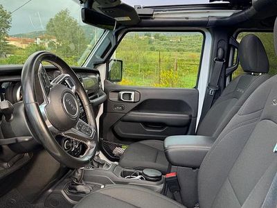 Usata Jeep Wrangler Sahara 200 CV (147 kW) 2020 Bianco SUV