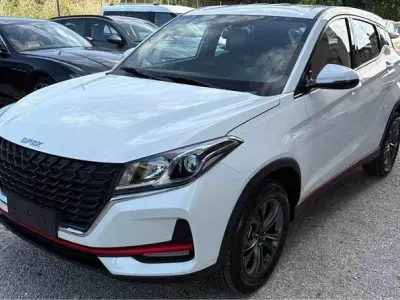 Nuova DFSK Glory 500 106 CV (77 kW) 2026 Bianco SUV