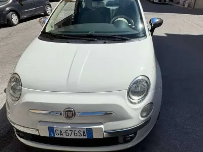 Usata Fiat 500 Lounge 75 CV (55 kW) 2008 Bianco Utilitaria