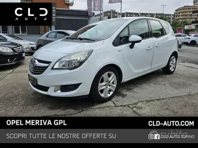 Usado Opel Meriva Cosmo 120 CV (88 kW) 2014 Blanco Monovolumen