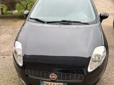 Usata Fiat Grande Punto 90 CV (66 kW) 2009 Utilitaria