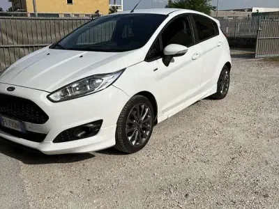 Occasion Ford Fiesta ST-Line 101 PK (74 kW) 2017 Hatchback