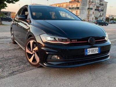 VW Polo