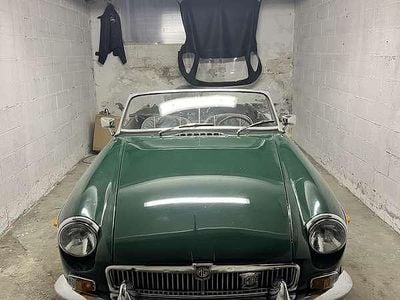 Usata MG B 91 CV (66 kW) 1965 Verde Cabrio