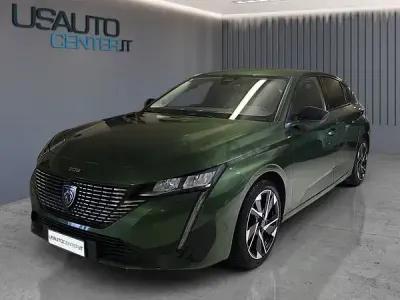 Usata Peugeot 308 Allure 131 CV (96 kW) 2022 Verde Utilitaria