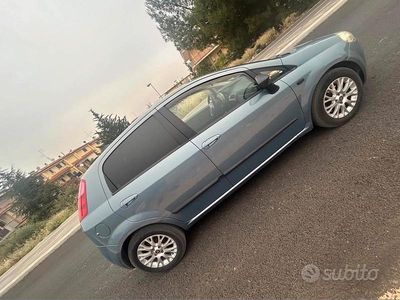 Usata Fiat Grande Punto 90 CV (66 kW) 2007 Blu Utilitaria