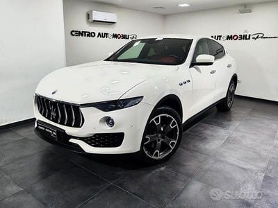 Usata Maserati Levante 275 CV (202 kW) 2017 Bianco SUV