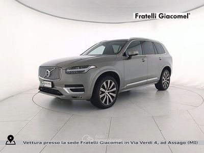 Usata Volvo XC90 Inscription 235 CV (172 kW) 2022 Oro SUV