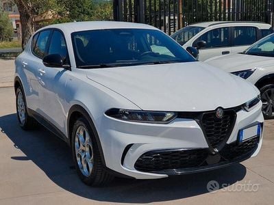 Usata Alfa Romeo Tonale Sprint 131 CV (96 kW) 2023 Bianco alfa SUV