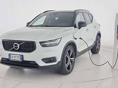 Usata Volvo XC40 R-Design 179 CV (131 kW) 2020 Bianco SUV
