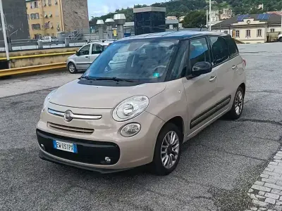 Usata Fiat 500L Living 85 CV (62 kW) 2014 Marrone Monovolume