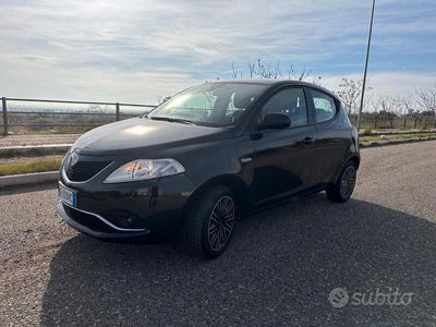 usata Lancia Ypsilon 1.2 Benzina/GPL - Marzo 2021 - 23.800 KM