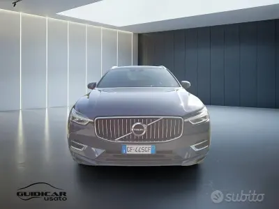 Usata Volvo XC60 Inscription 253 CV (186 kW) 2021 Blu/azzurro SUV