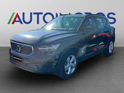 Usata Volvo XC40 Momentum 150 CV (110 kW) 2020 Nero SUV