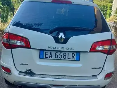 Usata Renault Koleos 150 CV (110 kW) 2010 Bianco SUV