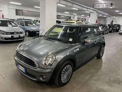 Usata Mini Cooper 75 CV (55 kW) 2009 Grigio Utilitaria
