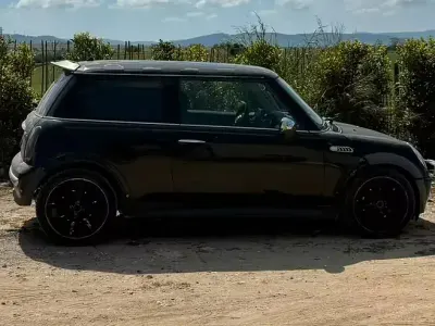 Usado Mini Cooper 75 HP (55 kW) 2003 Preto Citadino