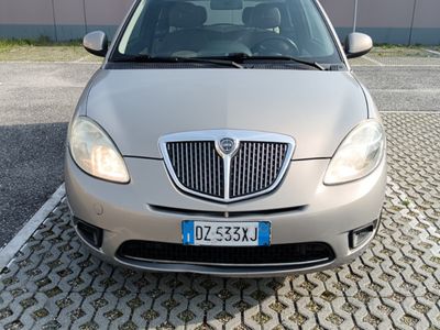 usata Lancia Ypsilon 1.2 argento