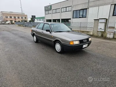 Usata Audi 80 73 CV (53 kW) 1988 Grigio Berlina
