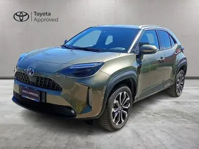 Usata Toyota Yaris Cross Trend 116 CV (85 kW) 2022 Oxide bronze SUV