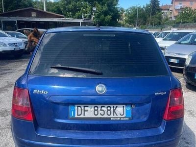 Usata Fiat Stilo 116 CV (85 kW) 2006 Blu Utilitaria
