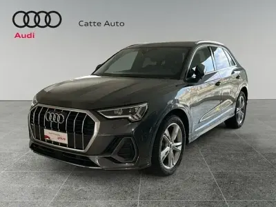 Usata Audi Q3 S-Line 150 CV (110 kW) 2024 Grigio daytona perla SUV