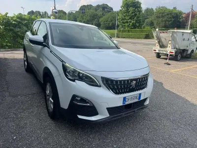 Usata Peugeot 3008 Allure 120 CV (88 kW) 2018 Other SUV