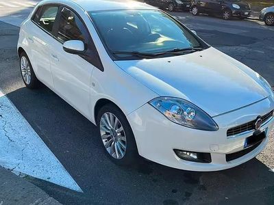 Usata Fiat Bravo 105 CV (77 kW) 2009 Bianco Utilitaria