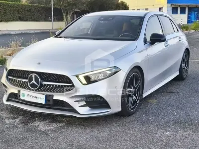 Usata Mercedes A200 Premium 150 CV (110 kW) 2019 Grigio Utilitaria