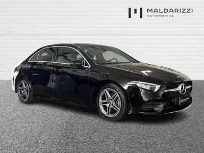 Usata Mercedes A180 Premium 116 CV (85 kW) 2021 Nero Utilitaria