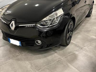 Usata Renault Clio GrandTour 90 CV (66 kW) 2013 Nero Station wagon